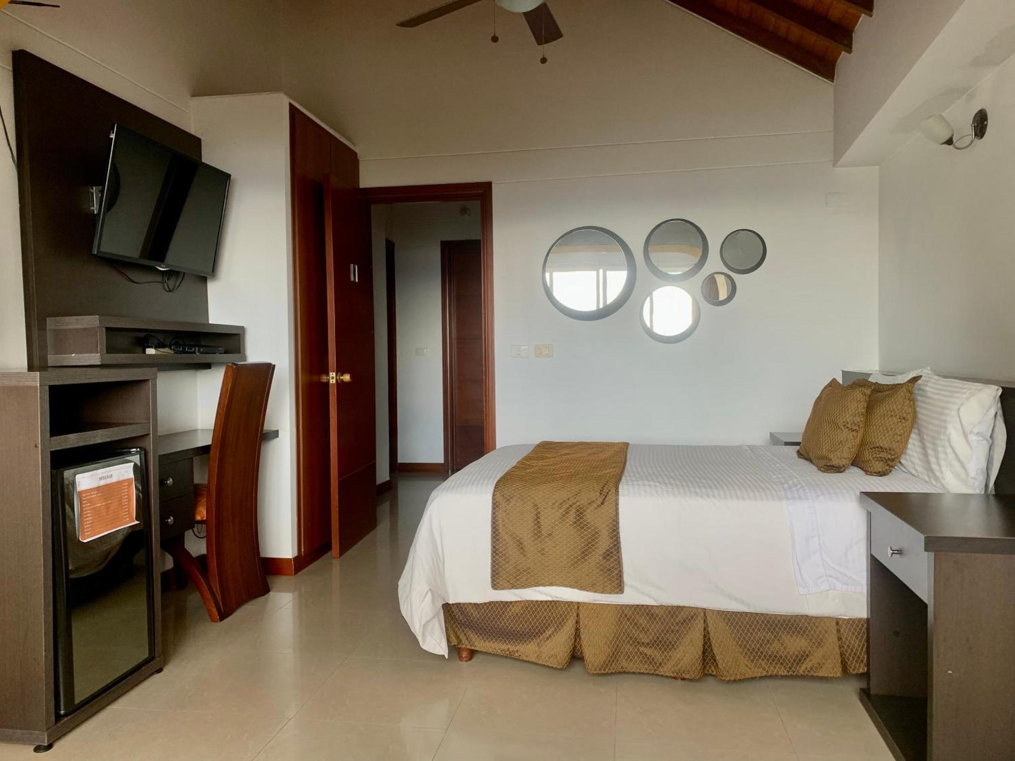 Serenity Suites Casa Boutique Bucaramanga Bagian luar foto