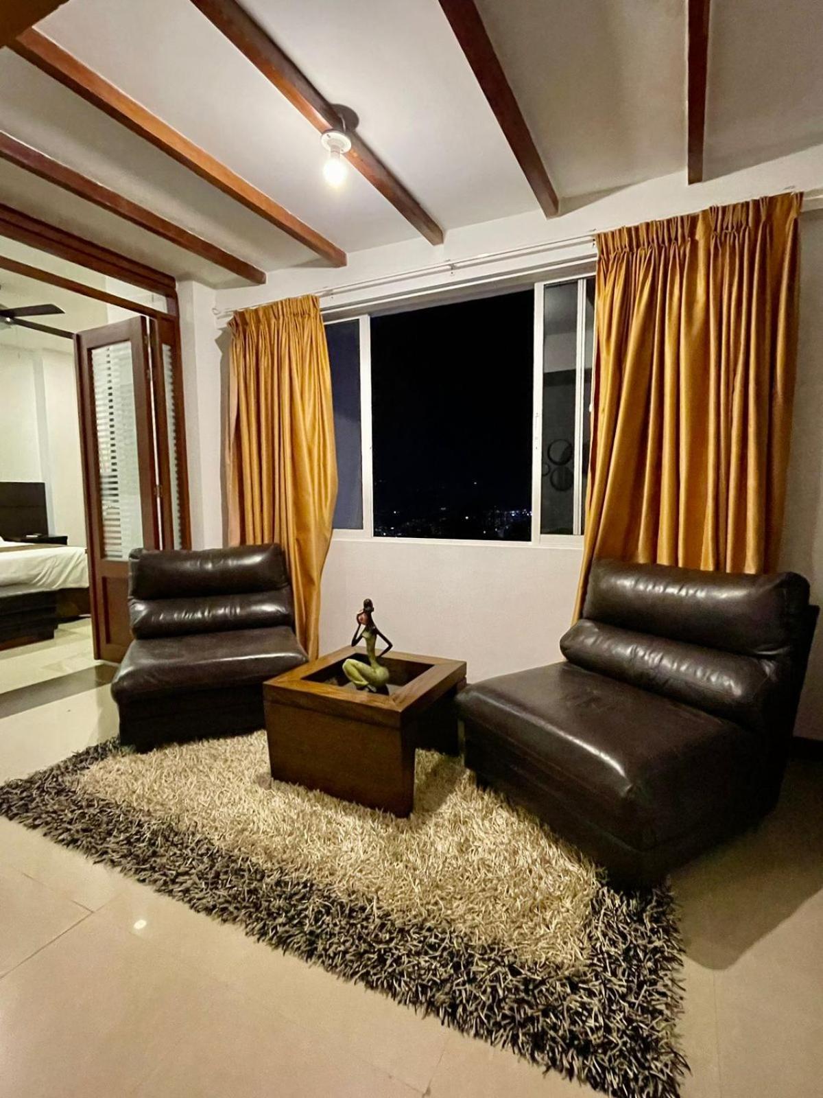 Serenity Suites Casa Boutique Bucaramanga Bagian luar foto